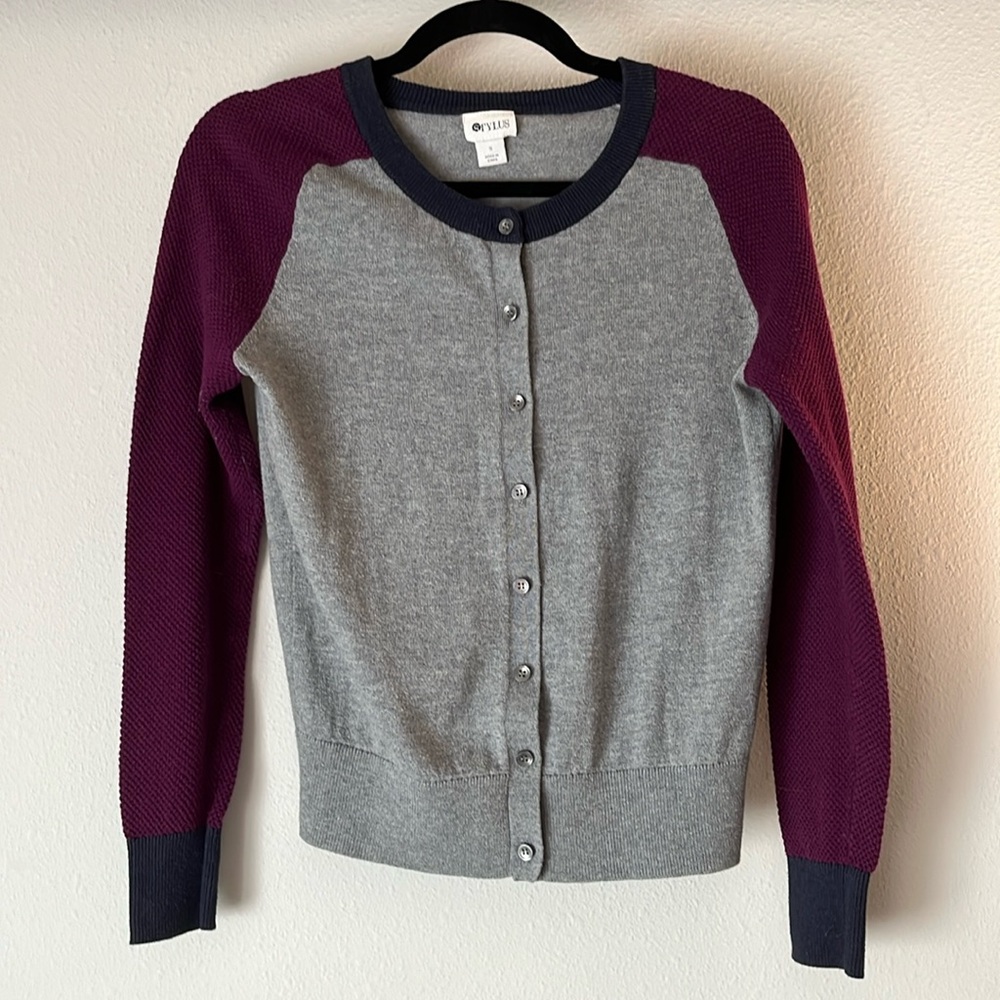 Button up sweater with knit sleeves